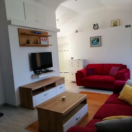 Apartments Hana Goveđari Eksteriør bilde
