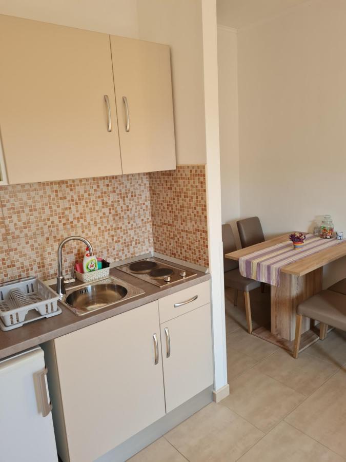 Apartments Hana Goveđari Eksteriør bilde