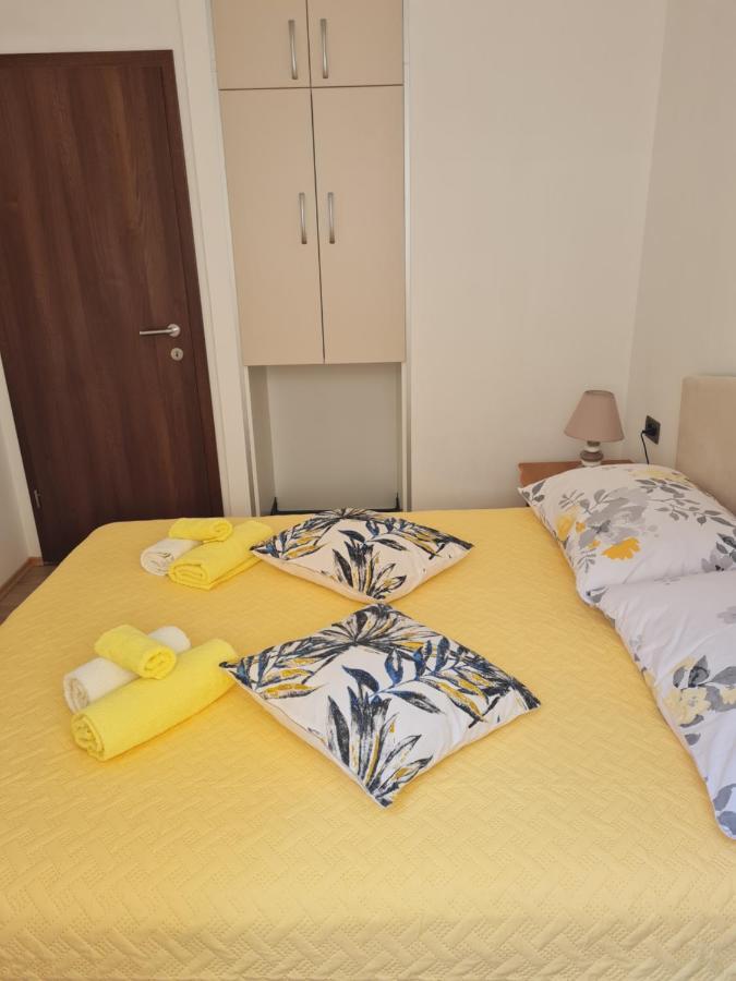 Apartments Hana Goveđari Eksteriør bilde