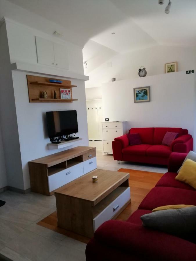 Apartments Hana Goveđari Eksteriør bilde